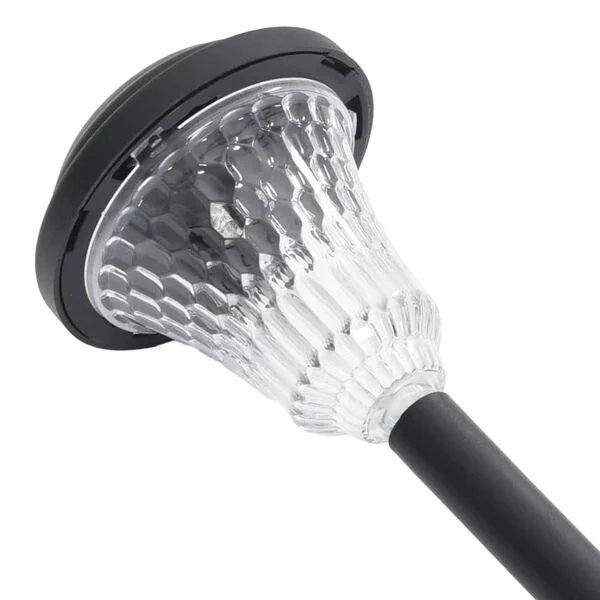 Saulės energija maitinami lauko šviestuvai su LED lempomis
